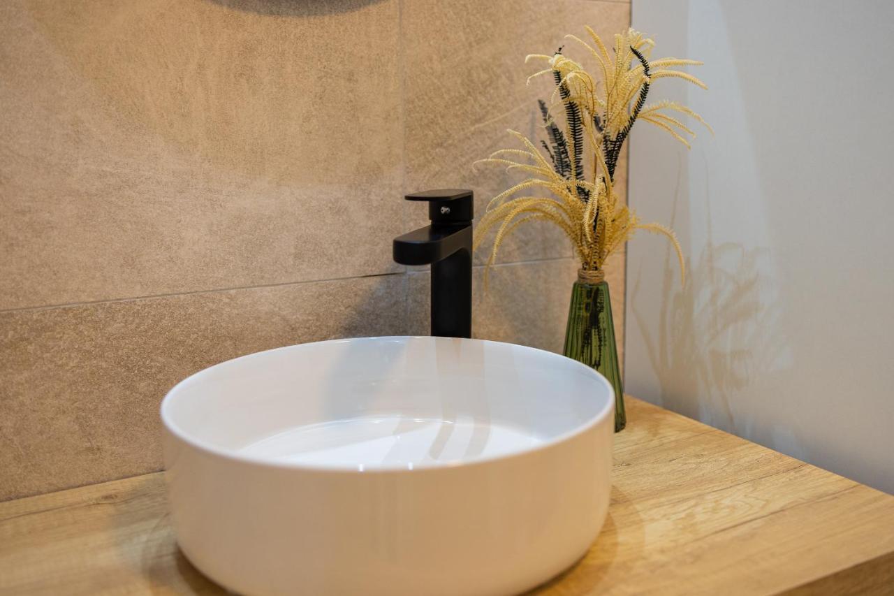 Florit Flats - The Port Avenue Appartement *